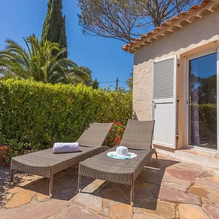 4 - Piscine - Parking - Clim * Saint-Raphael (Var)