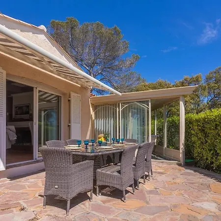 Villa 4 - Piscine - Parking - Clim *